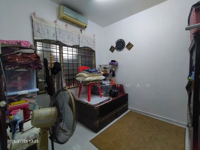 1-storey Terraced House for Sale in Taman Bunga Sejati (Rantau) - Azrul Othman - Bedroom - PropertyGuru.com.my