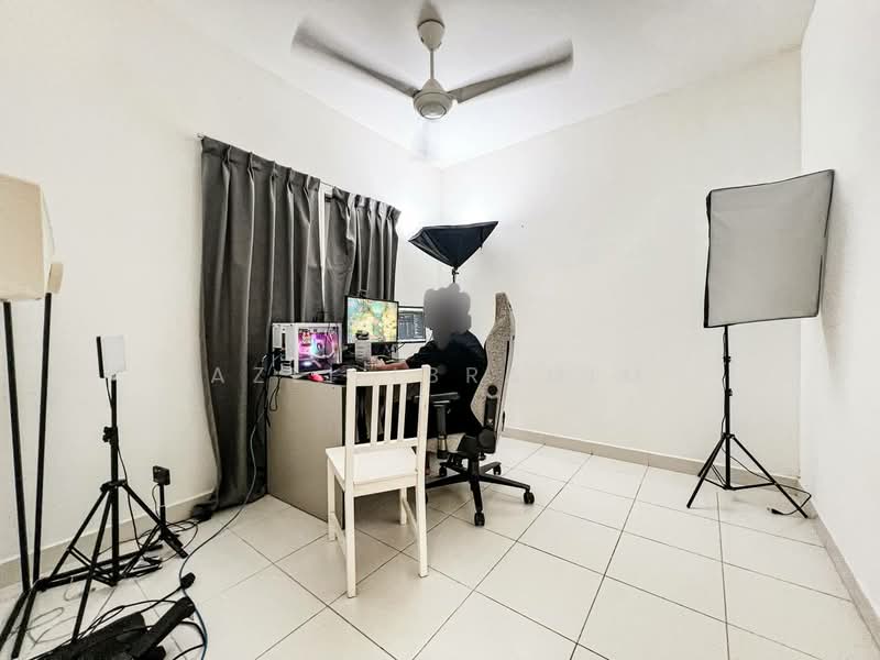 Pangsapuri untuk Dijual di D' Camellia - Azli Ibrahim - Study - PropertyGuru.com.my