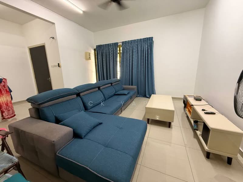 2-storey Terraced House for Sale in Taman Puncak Kampar (Kampar) - CK Yap - Living Room - PropertyGuru.com.my