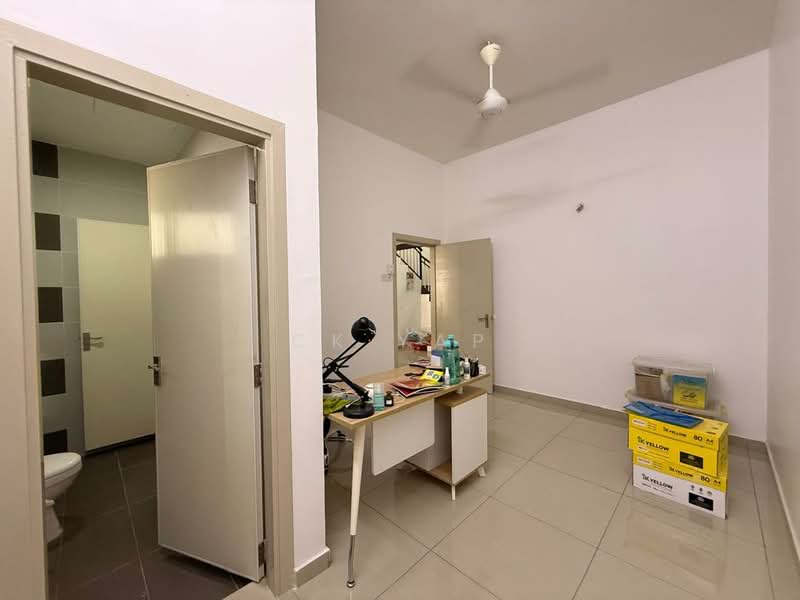 2-storey Terraced House for Sale in Taman Puncak Kampar (Kampar) - CK Yap - Study - PropertyGuru.com.my