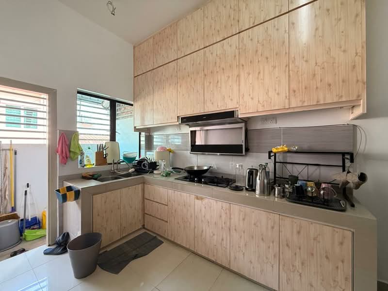 2-storey Terraced House for Sale in Taman Puncak Kampar (Kampar) - CK Yap - Kitchen - PropertyGuru.com.my