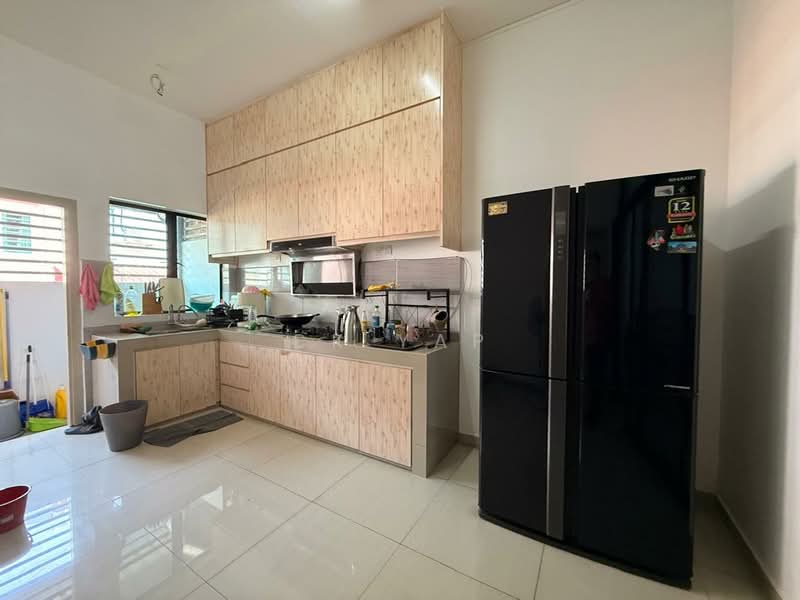 2-storey Terraced House for Sale in Taman Puncak Kampar (Kampar) - CK Yap - Kitchen - PropertyGuru.com.my