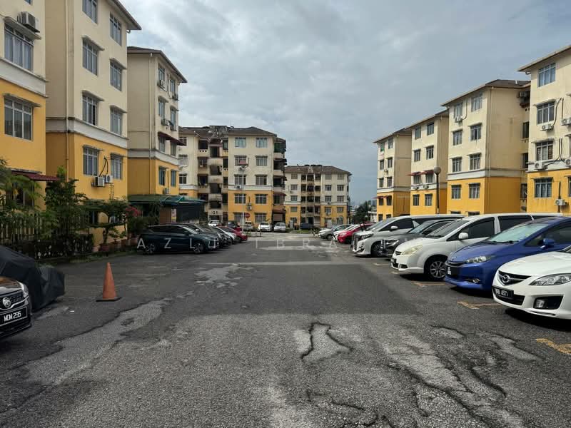 Apartment for Sale at Pangsapuri Sri Baiduri - Azli Ibrahim - Exterior - PropertyGuru.com.my