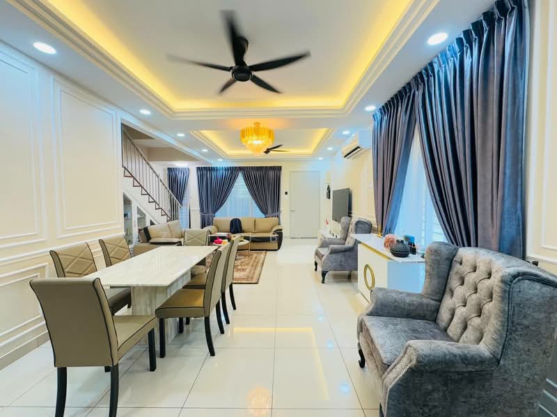 Rumah Teres 2 Tingkat untuk Dijual di Semenyih (Selangor) - Azli Ibrahim - Living Room - PropertyGuru.com.my