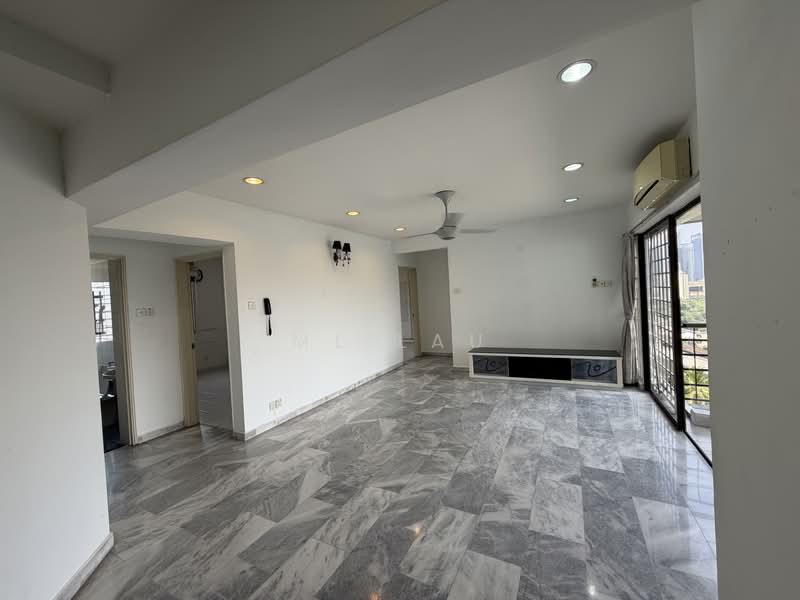 Kondominium untuk Dijual di Bukit Desa Condominium - ML Lau - Living Room - PropertyGuru.com.my