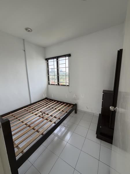 Kondominium untuk Dijual di Bukit Desa Condominium - ML Lau - Bedroom - PropertyGuru.com.my