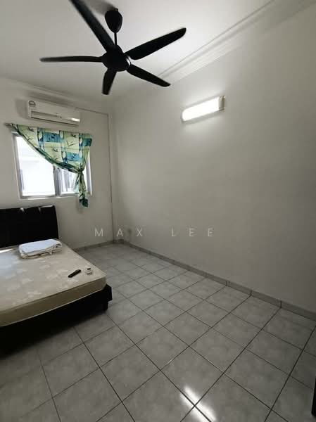 Kondominium untuk Dijual di The Ocean View (Bandar Sri Pinang) - Max Lee - Bedroom - PropertyGuru.com.my