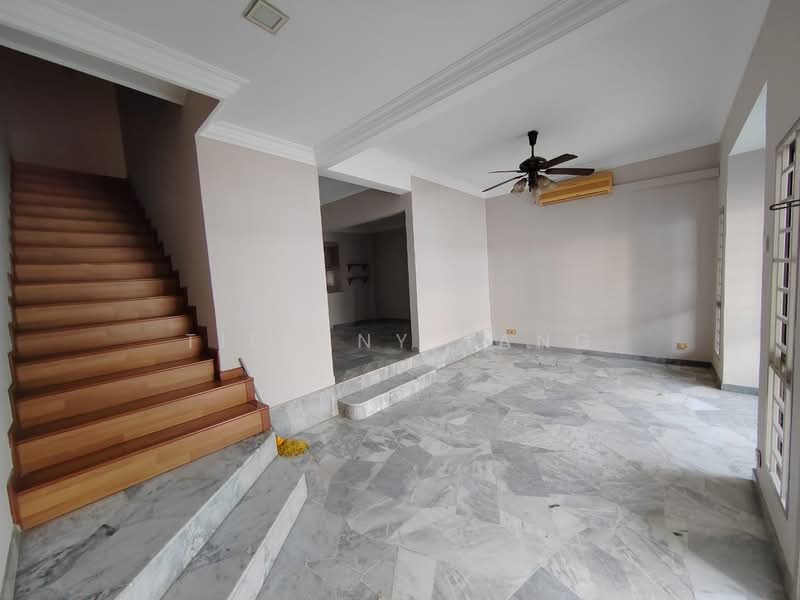 2-storey Terraced House for Sale in Bandar Country Homes (Rawang) - Tiffany Yang - Living Room - PropertyGuru.com.my