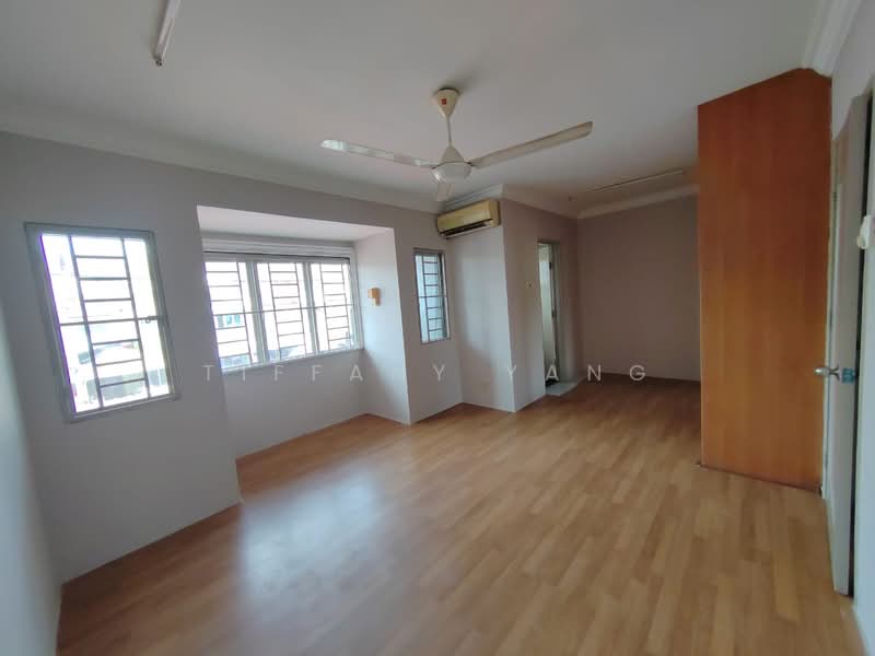 2-storey Terraced House for Sale in Bandar Country Homes (Rawang) - Tiffany Yang - Bedroom - PropertyGuru.com.my
