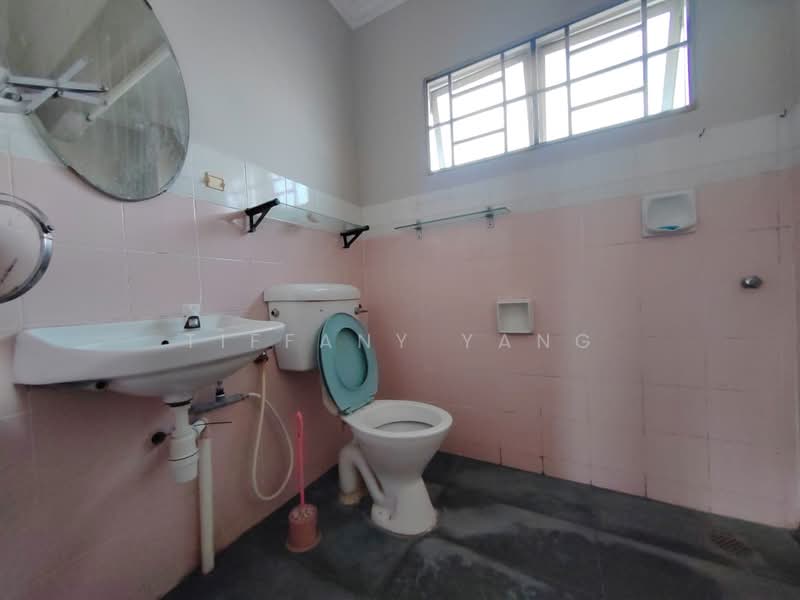 2-storey Terraced House for Sale in Bandar Country Homes (Rawang) - Tiffany Yang - PropertyGuru.com.my