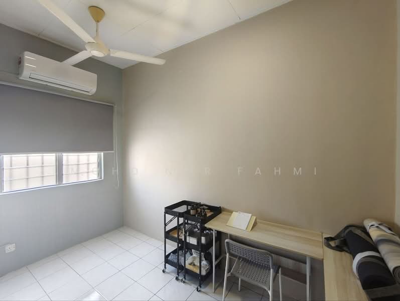 2-storey Terraced House for Sale in Bandar Putra Permai (Seri Kembangan) - Mohd Nor Fahmi - PropertyGuru.com.my