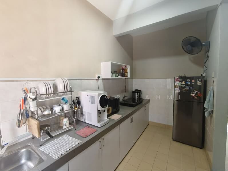 2-storey Terraced House for Sale in Bandar Putra Permai (Seri Kembangan) - Mohd Nor Fahmi - PropertyGuru.com.my