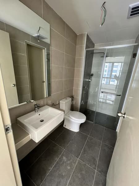 Servis Apartment untuk Dijual di Bali Residences - Aibi Wang - Bathroom - PropertyGuru.com.my