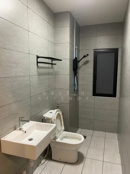 Kondominium untuk Disewa di Subang Bestari - Nazrin Affendy - Bathroom - PropertyGuru.com.my