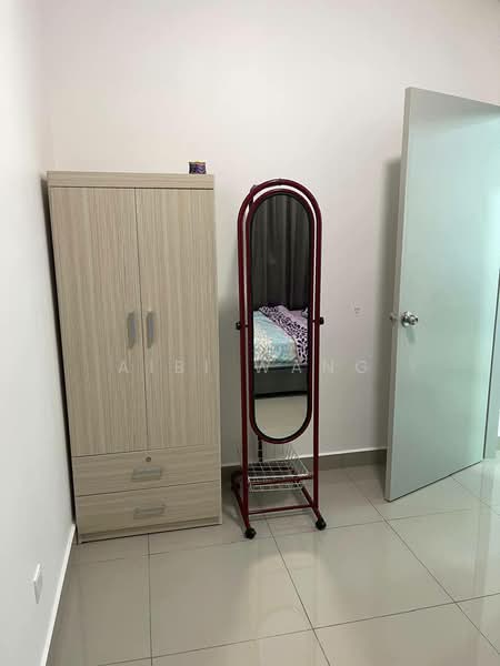 Service Residence for Sale at Amber Cove - Aibi Wang - Bedroom - PropertyGuru.com.my