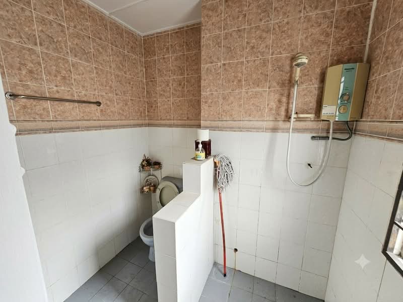 Shop / Office for Sale in Taman Putra Sulaiman (Ampang) - Azli Ibrahim - Bathroom - PropertyGuru.com.my