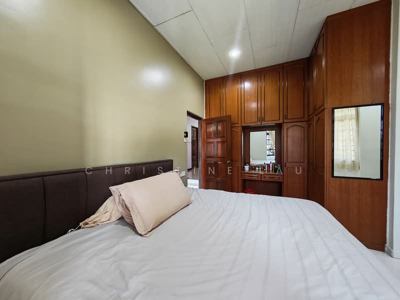 Bungalow for Sale in Taman Heawood (Sungai Siput) - Christine Lau - PropertyGuru.com.my