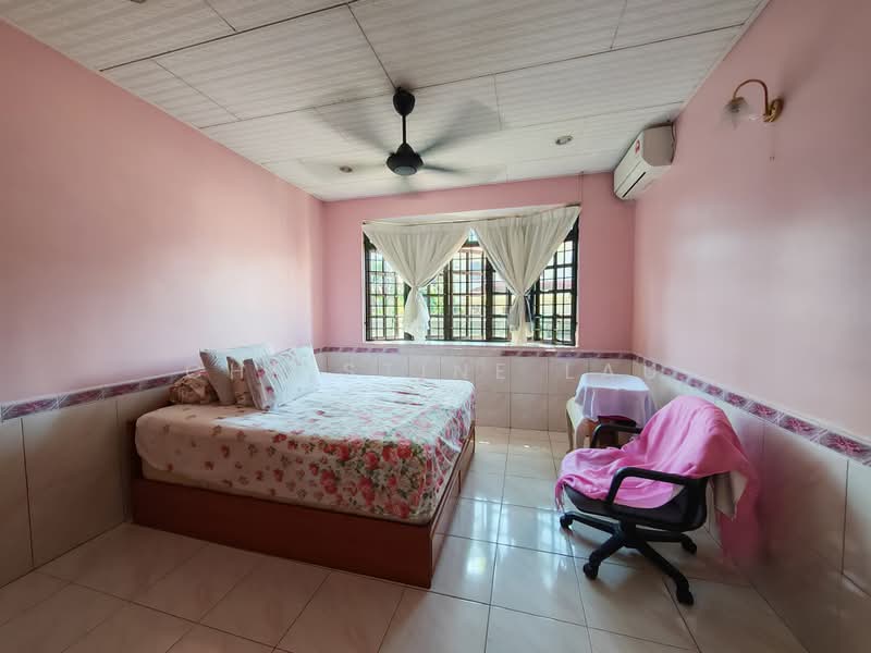 Bungalow for Sale in Taman Heawood (Sungai Siput) - Christine Lau - PropertyGuru.com.my