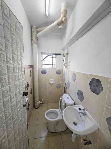 Service Residence for Rent at Beverly Tower @ Plaza Medan Putra - Lit Ting Hon - PropertyGuru.com.my