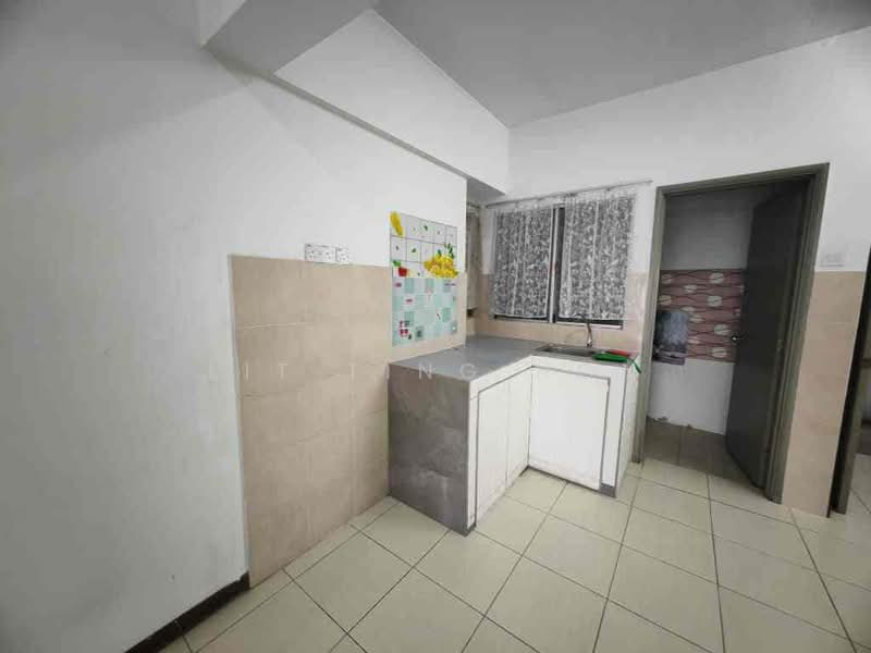 Service Residence for Rent at Beverly Tower @ Plaza Medan Putra - Lit Ting Hon - PropertyGuru.com.my