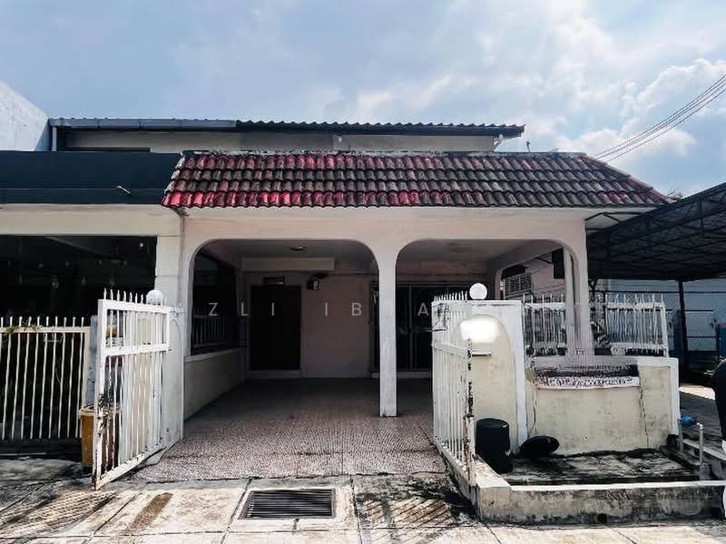 Rumah Teres 2 Tingkat untuk Dijual di Taman Permata (Ulu Kelang) - Azli Ibrahim - Exterior - PropertyGuru.com.my