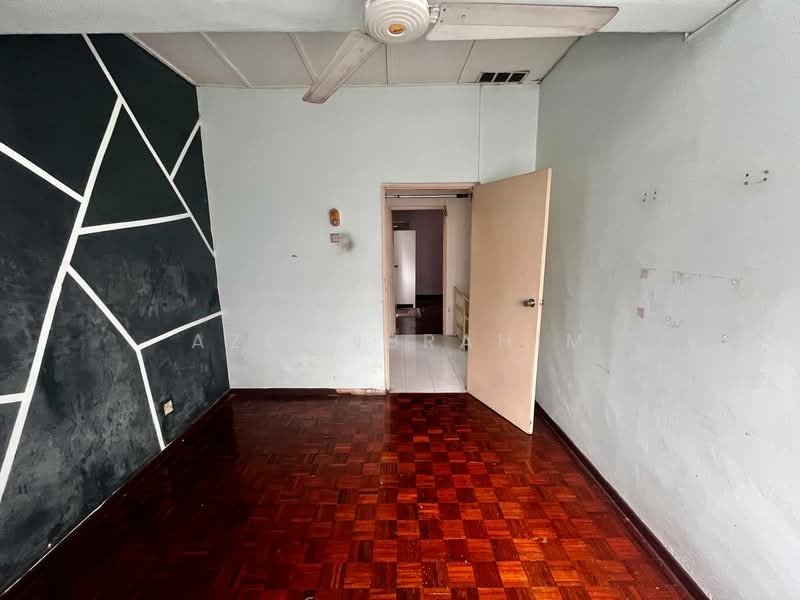Rumah Teres 2 Tingkat untuk Dijual di Taman Permata (Ulu Kelang) - Azli Ibrahim - Interior - PropertyGuru.com.my