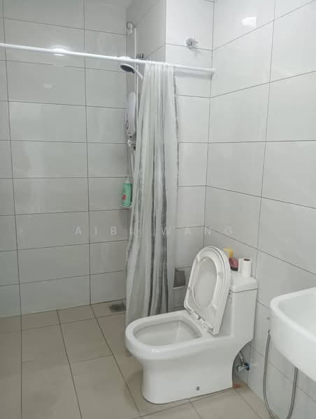 Service Residence for Sale at Amber Cove - Aibi Wang - Bathroom - PropertyGuru.com.my