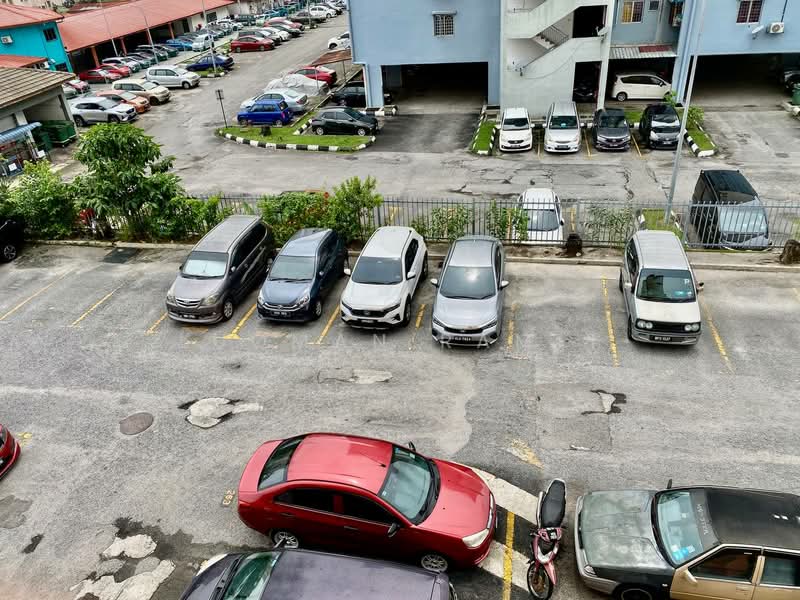 Flat for Sale at Kasturi - Luqman Ramli - Car Park - PropertyGuru.com.my