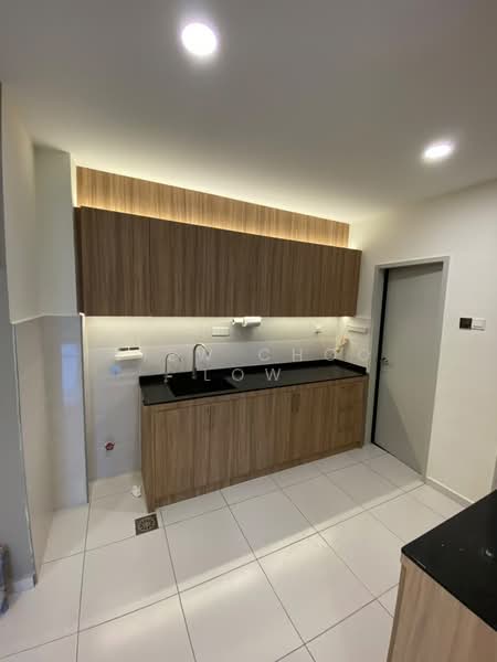 Kondominium untuk Dijual di Grand Residence @ Merak Mas - Mary Low - Kitchen - PropertyGuru.com.my