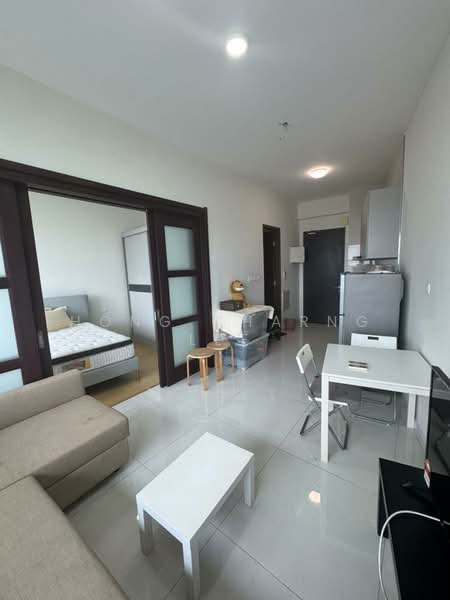 Condominium for Rent at Amberside @ Country Garden Danga Bay - Hong Charng Lee - Living Room - PropertyGuru.com.my