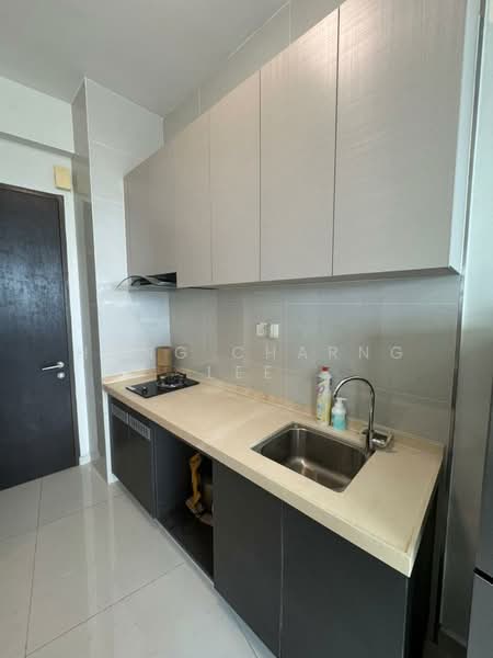 Condominium for Rent at Amberside @ Country Garden Danga Bay - Hong Charng Lee - Kitchen - PropertyGuru.com.my