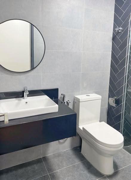 Service Residence for Sale at Sunway Velocity TWO - Ai Yee Sark - Bathroom - PropertyGuru.com.my