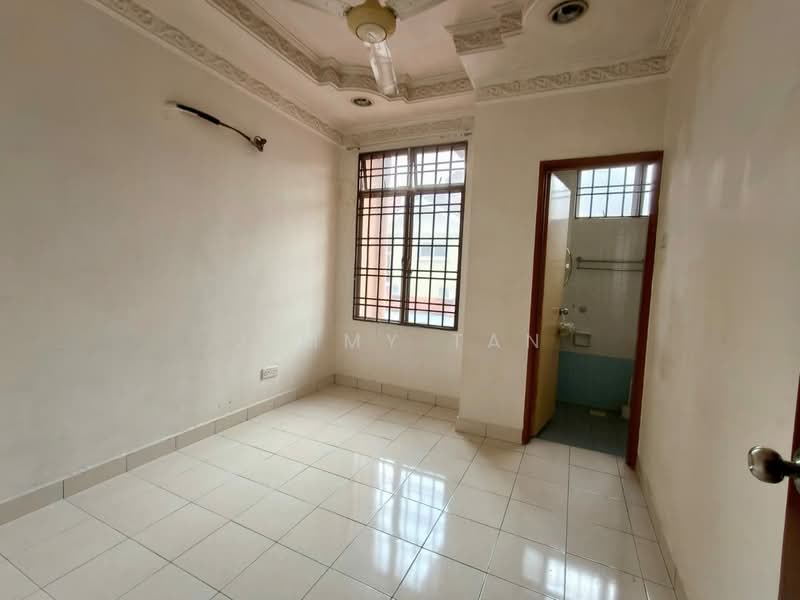 Rumah Teres 2 Tingkat untuk Dijual di Bandar Botanic (Klang) - Jimmy Tan - Interior - PropertyGuru.com.my