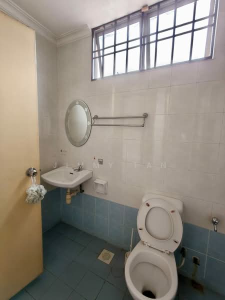 Rumah Teres 2 Tingkat untuk Dijual di Bandar Botanic (Klang) - Jimmy Tan - Bathroom - PropertyGuru.com.my