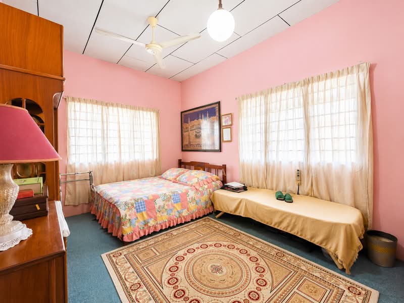 Rumah Berkembar untuk Dijual di Seksyen 19 (Petaling Jaya) - Amirul Nasyriq - PropertyGuru.com.my