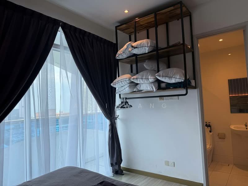 Service Residence for Sale at The Wave Residence - Aibi Wang - Bedroom - PropertyGuru.com.my