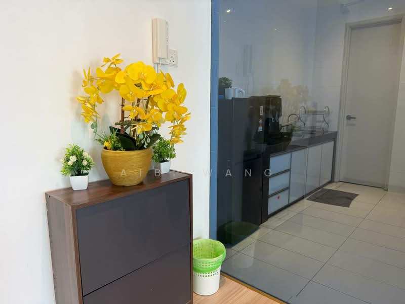 Service Residence for Sale at The Wave Residence - Aibi Wang - Kitchen - PropertyGuru.com.my