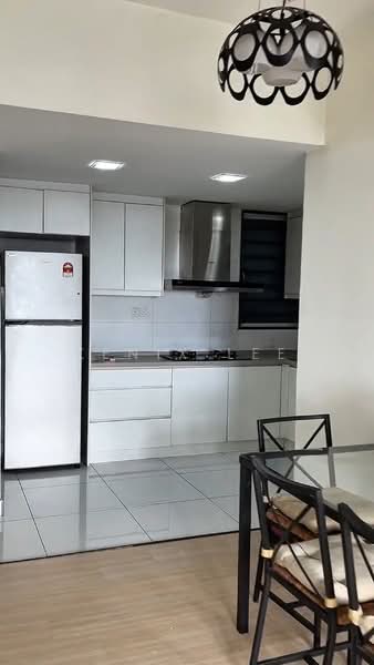 Servis Apartment untuk Disewa di Main Place Residence - Kenix Lee - Kitchen - PropertyGuru.com.my