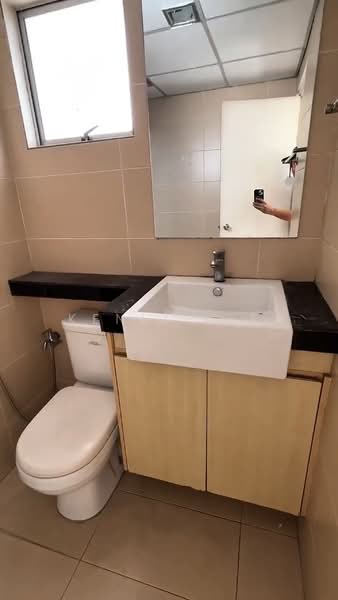 Servis Apartment untuk Disewa di Main Place Residence - Kenix Lee - Bathroom - PropertyGuru.com.my