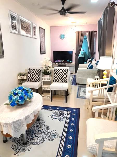 1-storey Terraced House for Sale in Rawang (Selangor) - Lex How - Living Room - PropertyGuru.com.my