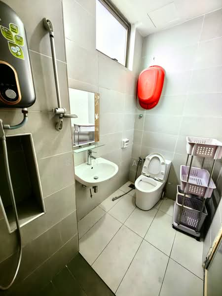 Kondominium untuk Disewa di PARC Regency (Residensi Masai) - Sun Yap - Bathroom - PropertyGuru.com.my