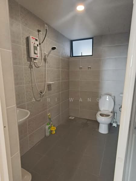 Condominium for Sale at Mutiara Melaka (Puteri Beach Resort) - Aibi Wang - Bathroom - PropertyGuru.com.my