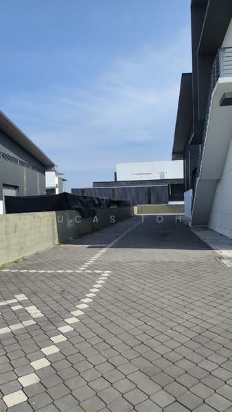 Factory for Rent in Kota Puteri (Batu Arang) - Lucas Toh - Exterior - PropertyGuru.com.my
