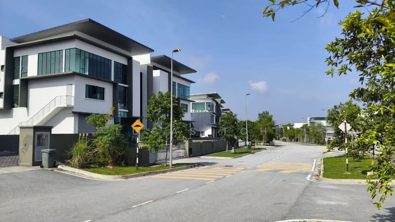 Factory for Rent in Kota Puteri (Batu Arang) - Lucas Toh - Exterior - PropertyGuru.com.my