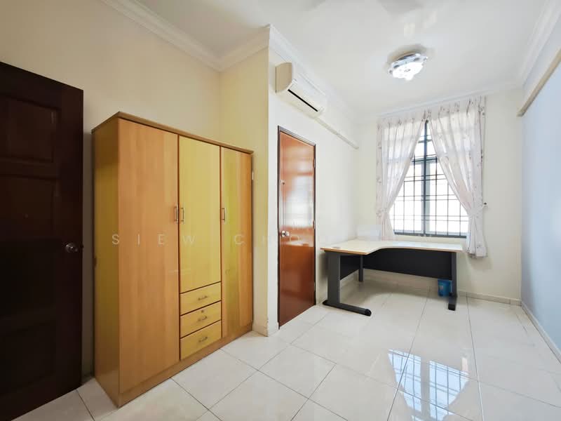 Rumah Teres 2 Tingkat untuk Dijual di Taman Merbok (Bukit Baru) - Mary Low - Study - PropertyGuru.com.my