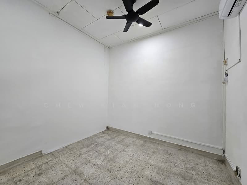 1-storey Terraced House for Rent in Taman Pelangi (Johor Bahru) - Chew Kian Hong - Interior - PropertyGuru.com.my