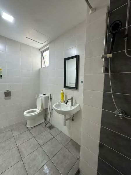 Service Residence for Sale at Park @ One South - Janet Au - PropertyGuru.com.my