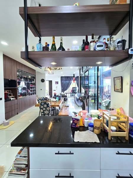 Cluster House for Sale in Setia Eco Cascadia (Tebrau) - Karl Lim - Living Room - PropertyGuru.com.my