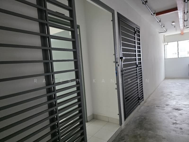 Pangsapuri untuk Disewa di Danau Ria - Rajesh Kanesan - Corridor - PropertyGuru.com.my