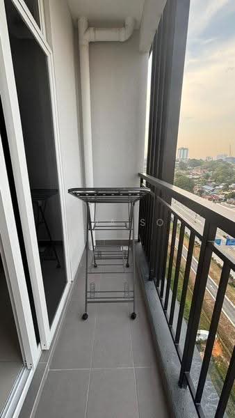 Kediaman Servis untuk Disewa di TRELLIS RESIDENCES - Tina So - Balcony - PropertyGuru.com.my